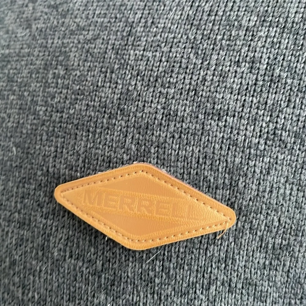 Merrell Full Zip Sweater Size XL